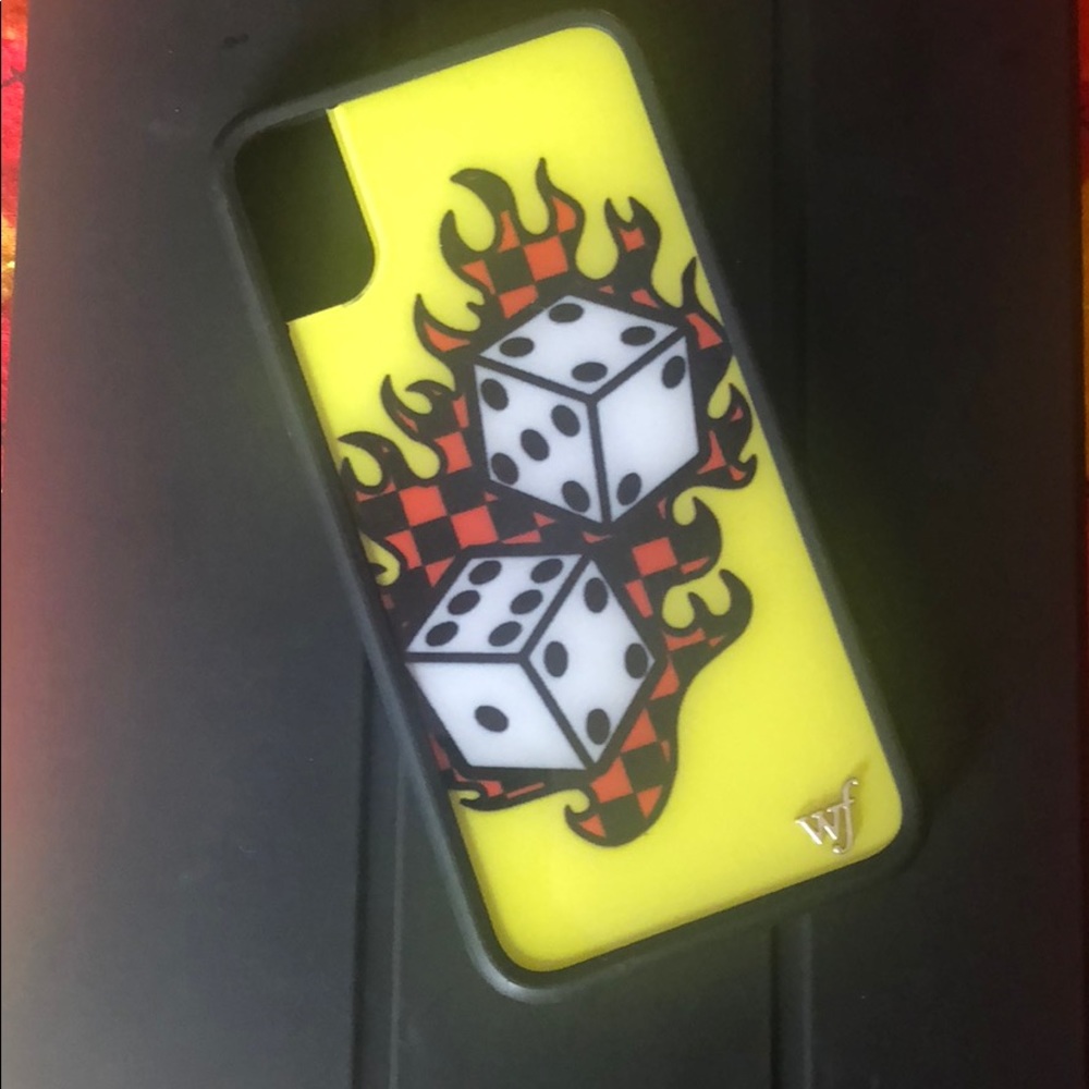 Wildflower iPhone X case Tana